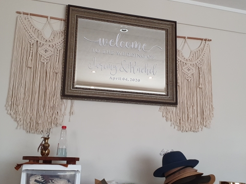 Hochzeit Willkommen Spiegel Vi – Vinyl Floor Plank Bewertung und Preis
